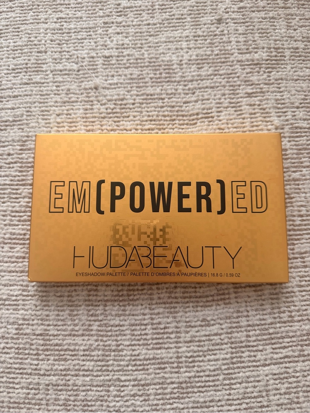 HUDA BEAUTY EM(POWER)ED Eyeshadow Palette - Gold